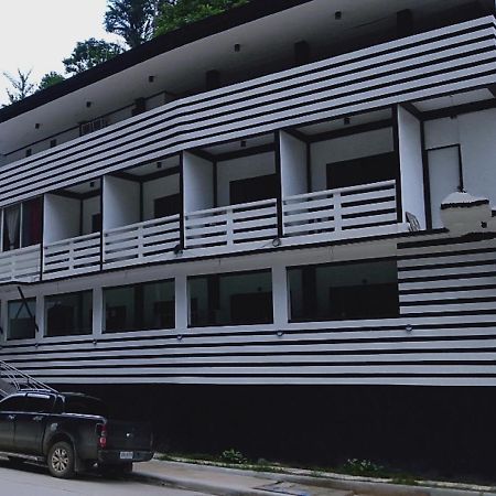 Oyo 718 Socrates Place El Nido Exterior foto